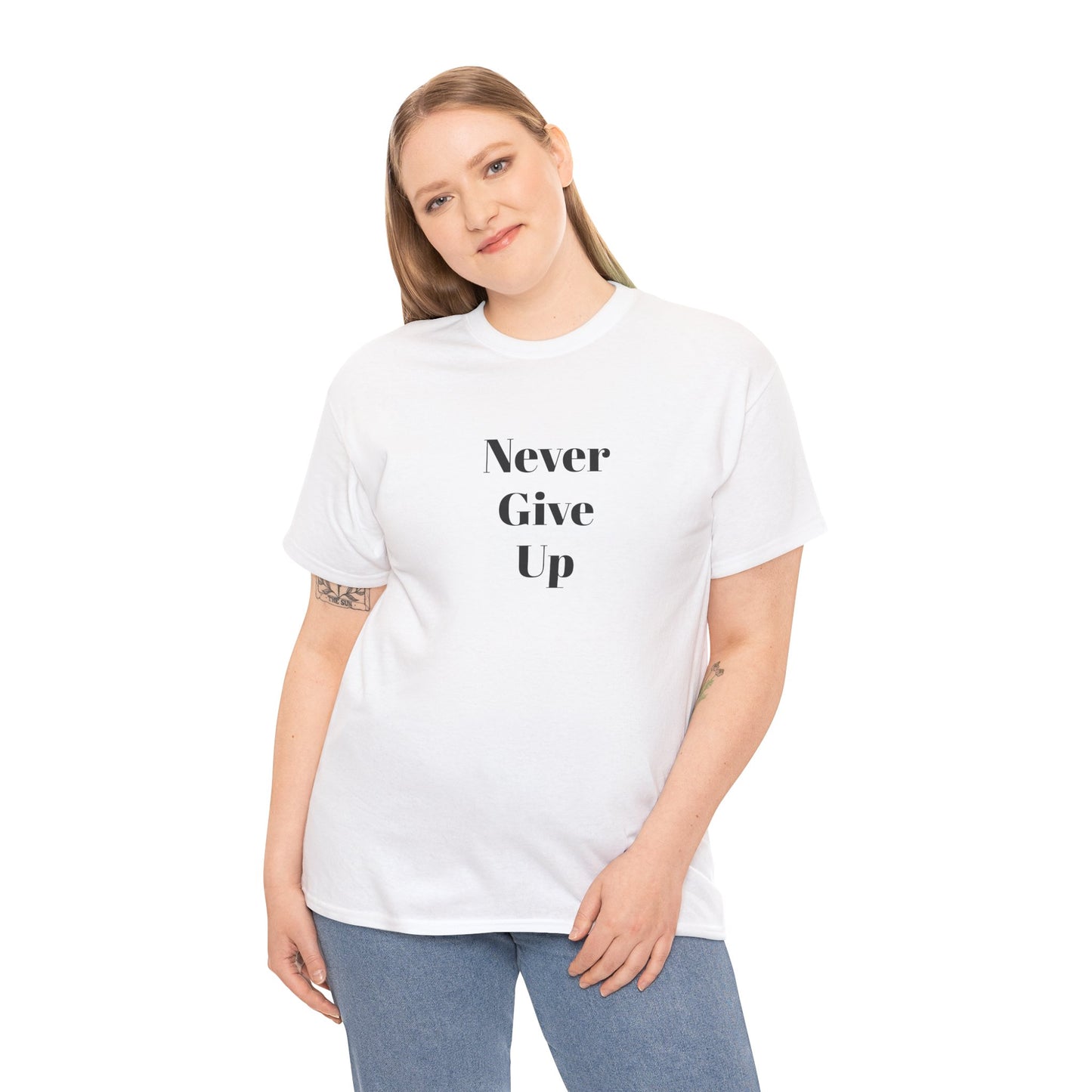 NEVER GIVE UP - Unisex Heavy Cotton Tee